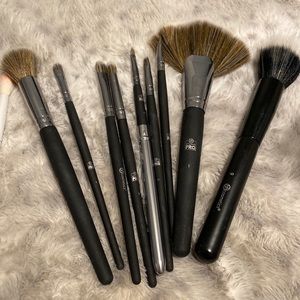 BH Cosmetics Brush Lot